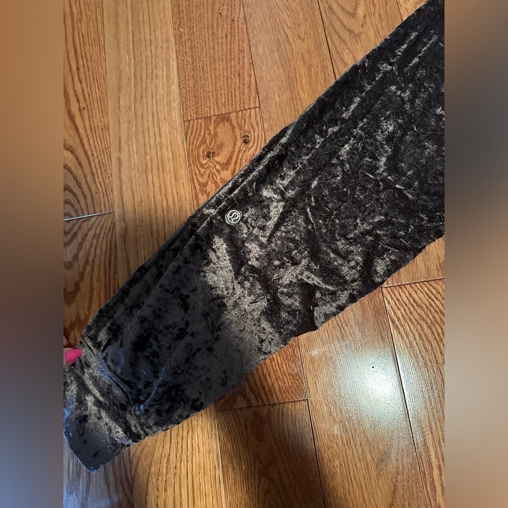 Lululemon joggers - Picture 6 of 7
